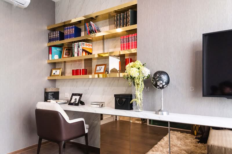 The Rich Ploenchit-Nana, Bangkok, Sukhumvit Soi 3, Sukhumvit Road, Khlongtoei Nua, Watthana, Bangkok, 2 Bedrooms, 50 sqm, Condo For Sale, by Nicha Na Lampang, 500456934 - DDproperty.com