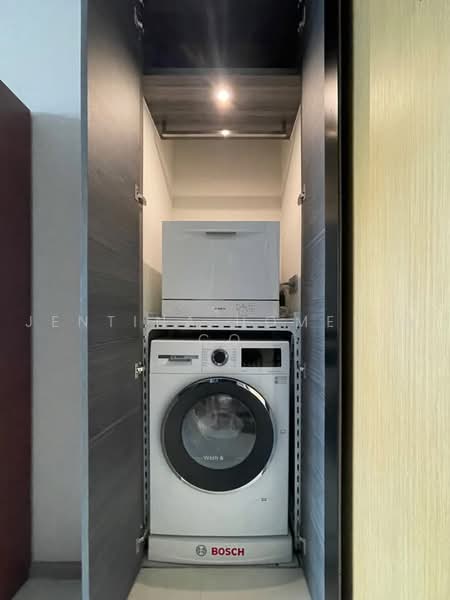 The Esse Asoke, Bangkok, 333 Soi Sukhumvit 21, Sukhumvit Road, Khlongtoei Nua, Watthana, Bangkok, 1 Bedroom, 47 sqm, Condo For Rent, by Jentina Homes & Co, 500456955 - DDproperty.com