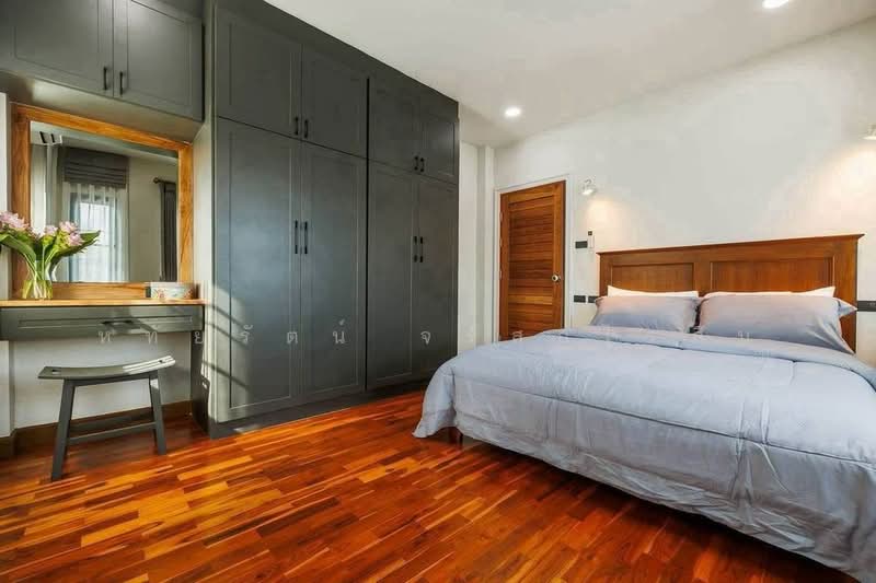 บ้านพูลวิลล่า สไตล์โมเดิร์น Fully Furnished พร้อมเข้าอยู่ ทำเลดีที่สุด หลังตลาดแม่เหียะ เชียงใหม่, เชียงใหม่, รอบเมืองเชียงใหม่, แม่เหียะ, เมืองเชียงใหม่, เชียงใหม่, 380 ตร.ม., บ้านเดี่ยว ขาย, โดย หทัยรัตน์ จรัสอุไรสิน, 500456958 - DDproperty.com