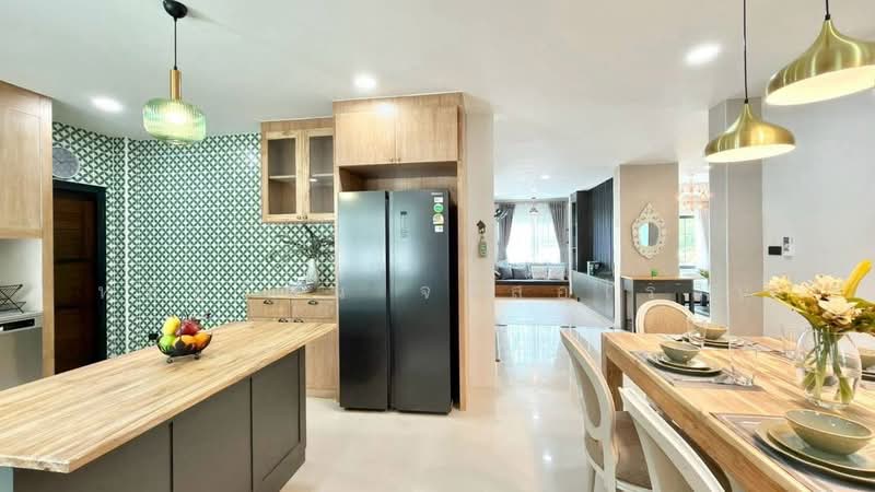 Modern Luxury Pool Villa for Sale, Fully Furnished, Prime Location Behind Mae Hia Fresh Market, Chi, Chiang Mai, รอบเมืองเชียงใหม่, Mae Hia, Muang Chiang Mai, Chiang Mai, 5 Bedrooms, 380 sqm, Single Detached House For Sale, by หทัยรัตน์ จรัสอุไรสิน, 500456958 - DDproperty.com