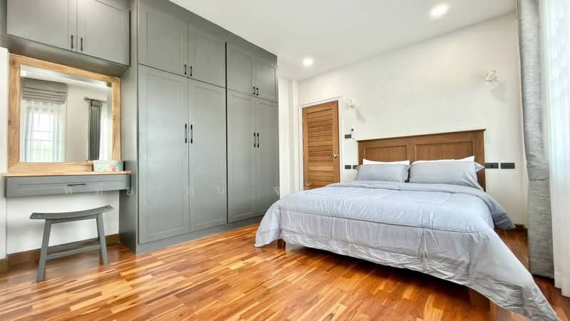 Modern Luxury Pool Villa for Sale, Fully Furnished, Prime Location Behind Mae Hia Fresh Market, Chi, Chiang Mai, รอบเมืองเชียงใหม่, Mae Hia, Muang Chiang Mai, Chiang Mai, 5 Bedrooms, 380 sqm, Single Detached House For Sale, by หทัยรัตน์ จรัสอุไรสิน, 500456958 - DDproperty.com