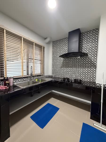 3-BR Townhouse, Bangkok, Thab Yao, Lat Krabang, Bangkok, 3 Bedrooms, 72 sqm, Townhouse For Sale, by Supitcha Wongisaraseri, 500456965 - DDproperty.com