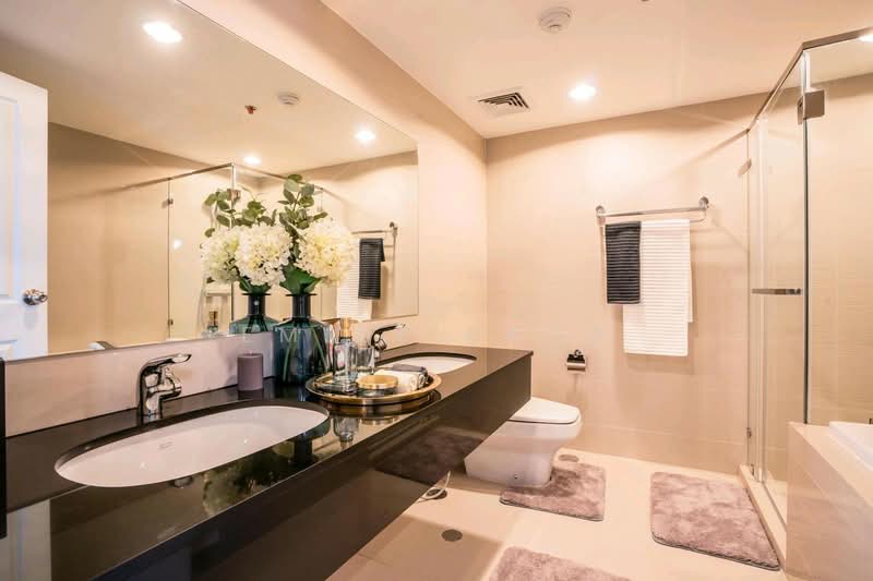 Belle Grand Rama 9, Bangkok, 131 Rama 9 Road, Huai Khwang, Bangkok, 5 Bedrooms, 188 sqm, Condo For Sale, by Emily Bada, 500456997 - DDproperty.com
