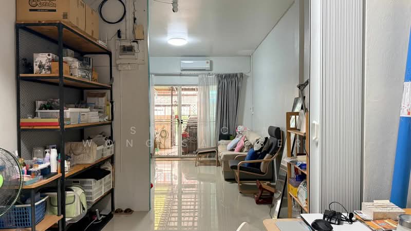 ทาวน์เฮ้าส์ 2-ห้องนอน, กรุงเทพ, คลองถนน, สายไหม, กรุงเทพ, 144 ตร.ม., ทาวน์เฮ้าส์ ขาย, โดย Supitcha Wongisaraseri, 500457026 - DDproperty.com
