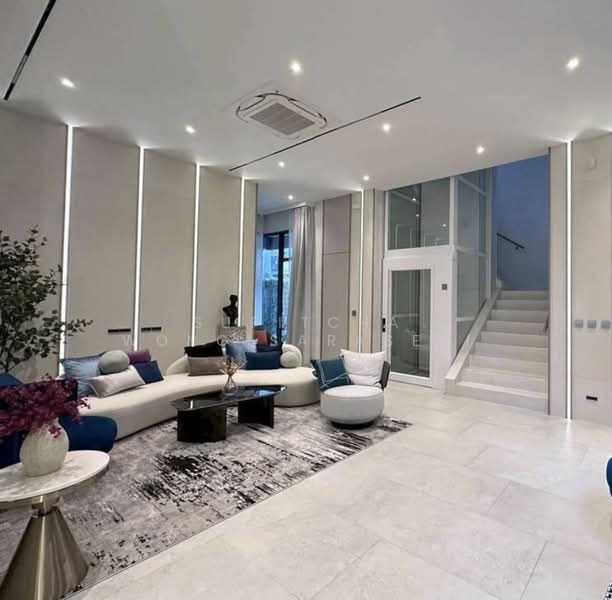 Bugaan Pattanakarn, Bangkok, 498 Panya Village, Suan Luang, Suan Luang, Bangkok, 5 Bedrooms, 700 sqm, Single Detached House For Rent, by Supitcha Wongisaraseri, 500457084 - DDproperty.com