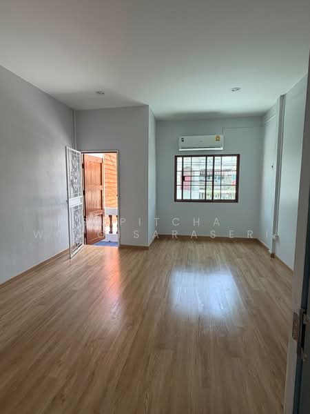 Baan Preecha 8, Bangkok, 458 Huamark Road, Hua Mak, Bang Kapi, Bangkok, 2 Bedrooms, 93 sqm, Townhouse For Sale, by Supitcha Wongisaraseri, 500457099 - DDproperty.com