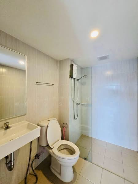 Lumpini Condo Town Ekachai 48, Bangkok, Ekkachai Road, Bang Bon, Bangkok, 1 Bedroom, 34 sqm, Condo For Sale, by Supitcha Wongisaraseri, 500457109 - DDproperty.com