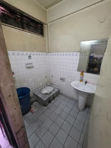 Townhome in Rattanathibet Village, Nonthaburi, Bang Rak Pattana, Bang Bua Thong, Nonthaburi, 2 Bedrooms, 150 sqm, Townhouse For Sale, by คุณเตชิต, 500457144 - DDproperty.com