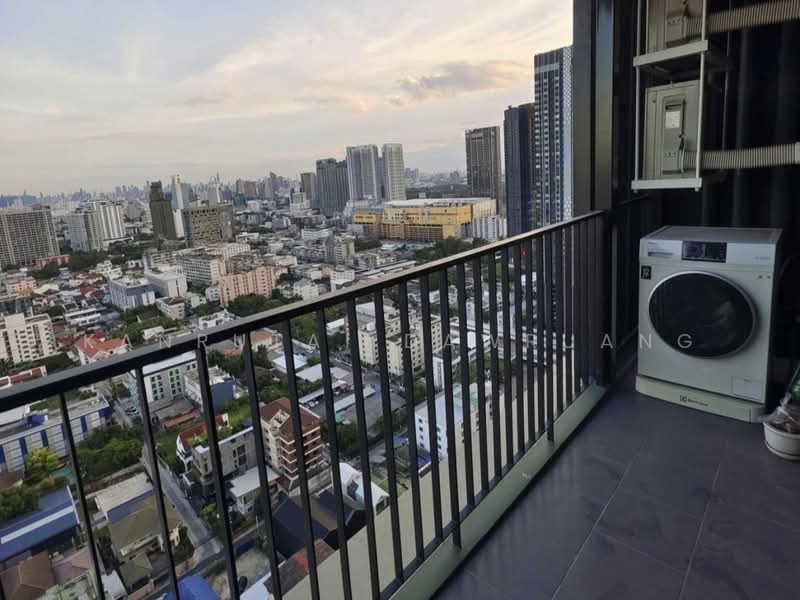 The Line Phahonyothin Park, Bangkok, 1090 Phahonyothin Road, Jom Phon, Chatuchak, Bangkok, 1 Bedroom, 37 sqm, Condo For Sale, by Kanrutai Dawruang, 500457164 - DDproperty.com