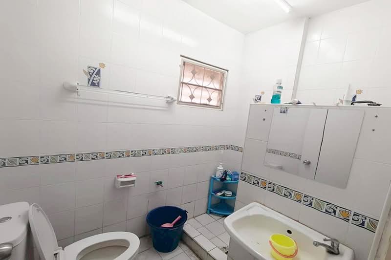 Moobaan Mueang Pracha Hatairat 35, Bangkok, Hatairat Road, Sam Wa Tawan Tok, Khlong Sam Wa, Bangkok, 3 Bedrooms, 100 sqm, Townhouse For Sale, by คุณอร, 500457167 - DDproperty.com