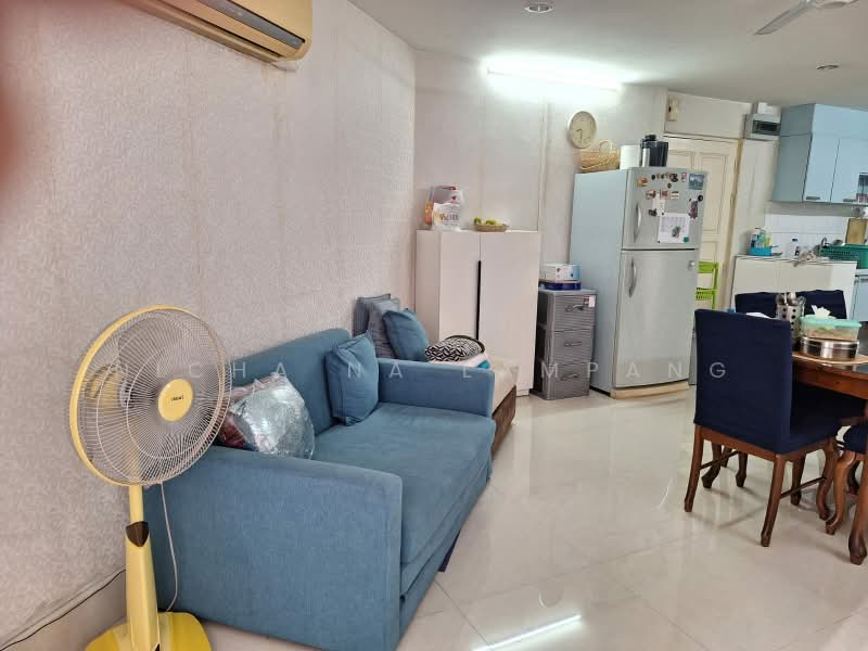 Belle Park Residence, Bangkok, 375 Sathu Pradit 19 Alley, Chong Nonsi, Yan Nawa, Bangkok, 5 Bedrooms, 168 sqm, Condo For Sale, by Nicha Na Lampang, 500457168 - DDproperty.com