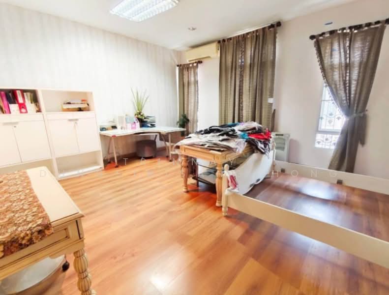 Baan Klang Muang Monte-Carlo, Bangkok, Moobaan Klang Muang Monte-Carlo Road, Ratchavipha, Lat Yao, Chatuchak, Bangkok, 4 Bedrooms, 382 sqm, Townhouse For Sale, by Trinnaya Dungsirisangthong, 500457220 - DDproperty.com