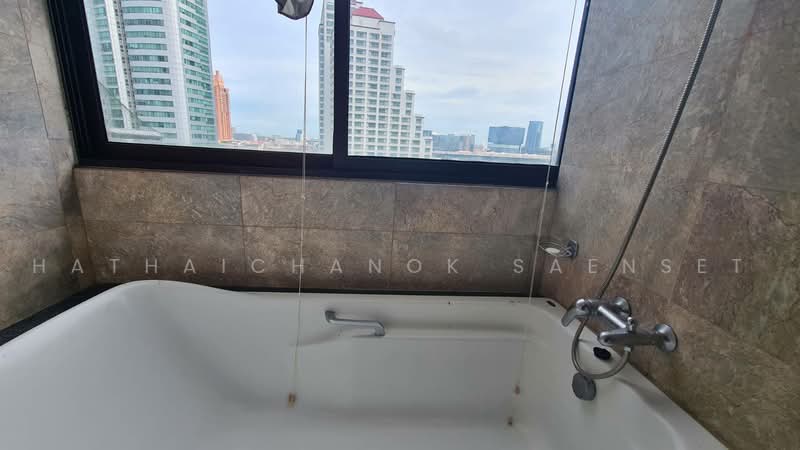 Lake Avenue Sukhumvit 16, Bangkok, Soi Sammitr Sukhumvit Road, Khlong Tan Nua, Watthana, Bangkok, 2 Bedrooms, 113 sqm, Condo For Rent, by Hathaichanok Saenset, 500457246 - DDproperty.com