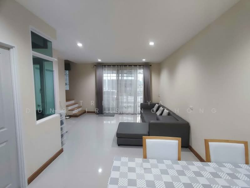 undefined, กรุงเทพ, ดอกไม้, ประเวศ, กรุงเทพ, 130 ตร.ม., ทาวน์เฮ้าส์ ขาย, โดย Trinnaya Dungsirisangthong, 500457258 - DDproperty.com