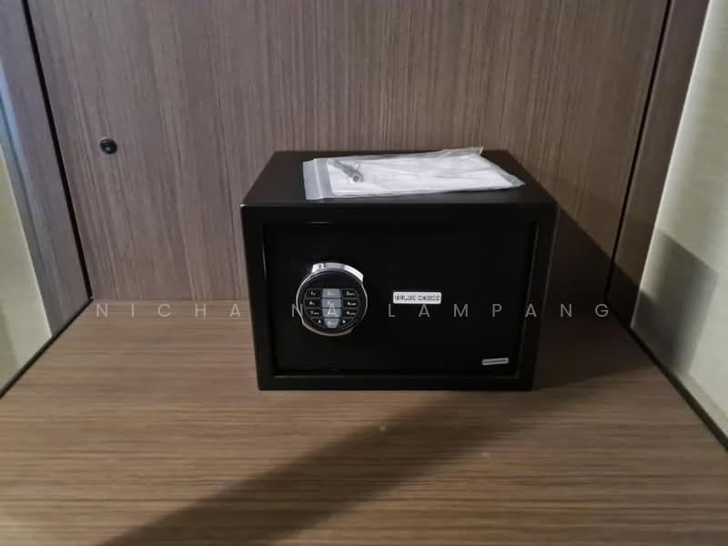 The Esse Sukhumvit 36, Bangkok, Soi Sukhumvit 36, Sukhumvit Road, Phra Kanong, Khlong Toei, Bangkok, 1 Bedroom, 43 sqm, Condo For Sale, by Nicha Na Lampang, 500457290 - DDproperty.com