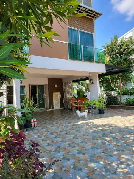 undefined, Bangkok, Khlong Song Ton Nun, Lat Krabang, Bangkok, 3 Bedrooms, 139 sqm, Single Detached House For Rent, by Trinnaya Dungsirisangthong, 500457291 - DDproperty.com