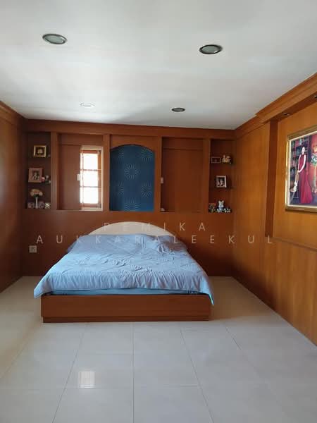 undefined, Bangkok, Bang Waek, Phasi Charoen, Bangkok, 5 Bedrooms, 410 sqm, Single Detached House For Sale, by Pemika Aukkaraleekul, 500457327 - DDproperty.com
