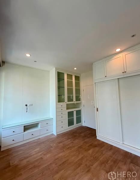 Setthasiri Pattanakarn, Bangkok, Phatthanakan-Onnut Road (New Cut), Prawet, Bangkok, 3 Bedrooms, 226 sqm, Single Detached House For Rent, by Hero Realtor Co., Ltd., 500457358 - DDproperty.com