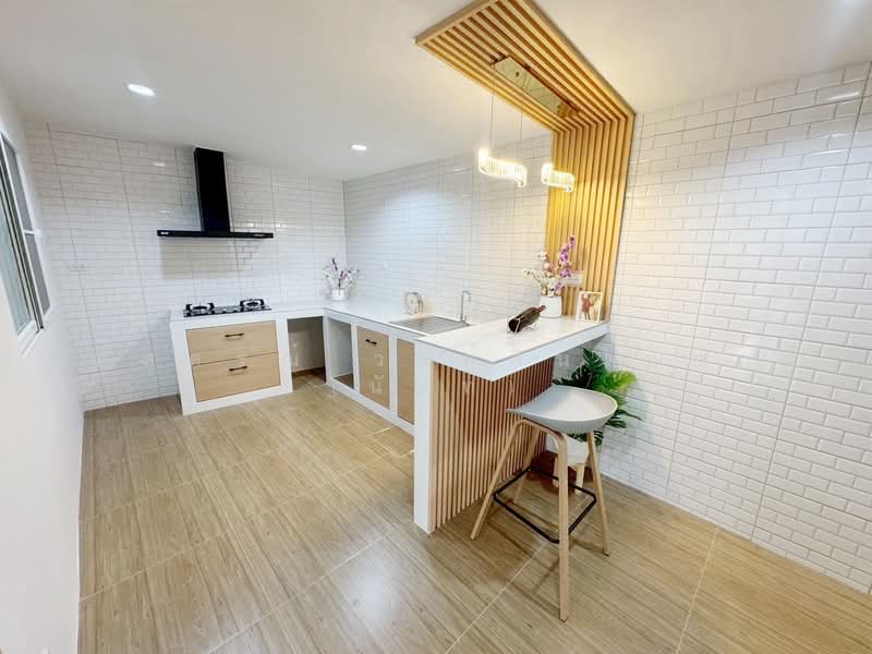 หมู่บ้านศุภาลัยการ์เด้นวิลล์ แจ้งวัฒนะ-หลักสี่ ซ.โกสุมรวมใจ 44 แขวงสีกัน เขตดอนเมือง, กรุงเทพ, โกสุมรวมใจ, สีกัน, ดอนเมือง, กรุงเทพ, 160 ตร.ม., บ้านแฝด ขาย, โดย นภัสศรณ์ วงศ์สินไทยกร (นันท์), 500457362 - DDproperty.com