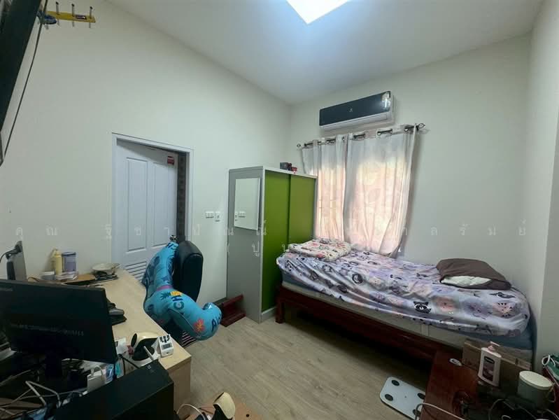 บ้านเดี่ยว 2 ชั้น 51 ตร.ว. บ้านเดี่ยว ซอยเรวดี4 ถนนเรวดี, นนทบุรี, ถนนเรวดี, ตลาดขวัญ, เมืองนนทบุรี, นนทบุรี, 220 ตร.ม., บ้านเดี่ยว ขาย, โดย คุณ ฐิชาปัณณ์ สังวาลรัมย์ (ปูน), 500457366 - DDproperty.com