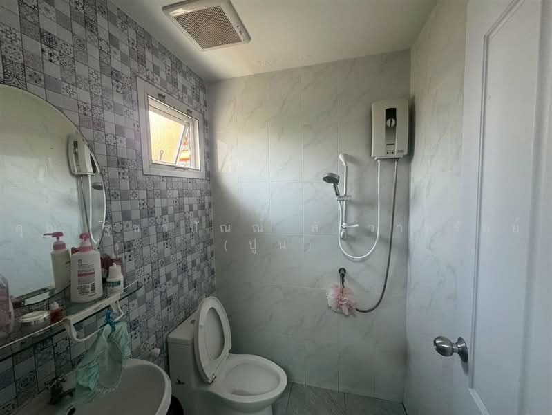 บ้านเดี่ยว 2 ชั้น 51 ตร.ว. บ้านเดี่ยว ซอยเรวดี4 ถนนเรวดี, นนทบุรี, ถนนเรวดี, ตลาดขวัญ, เมืองนนทบุรี, นนทบุรี, 220 ตร.ม., บ้านเดี่ยว ขาย, โดย คุณ ฐิชาปัณณ์ สังวาลรัมย์ (ปูน), 500457366 - DDproperty.com