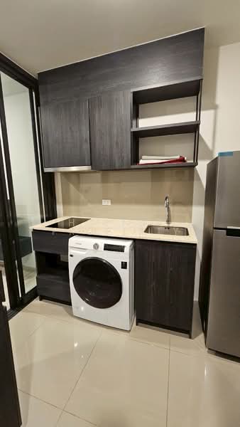 XT Huaikhwang, Bangkok, 244 Ratchadaphisek Road, Huai Khwang, Bangkok, 1 Bedroom, 30 sqm, Condo For Rent, by Holtop property, 500457368 - DDproperty.com
