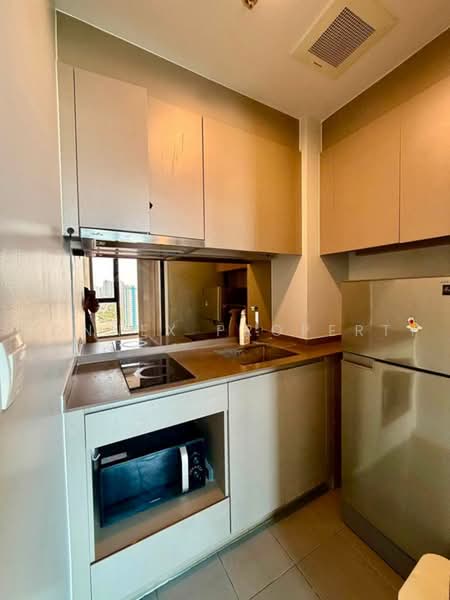 The Privacy Thaphra Interchange, Bangkok, 11 Soi Charan Sanitwong 1, Wat Tha Pra, Bangkok Yai, Bangkok, 1 Bedroom, 35 sqm, Condo For Rent, by Connex Property, 500457380 - DDproperty.com