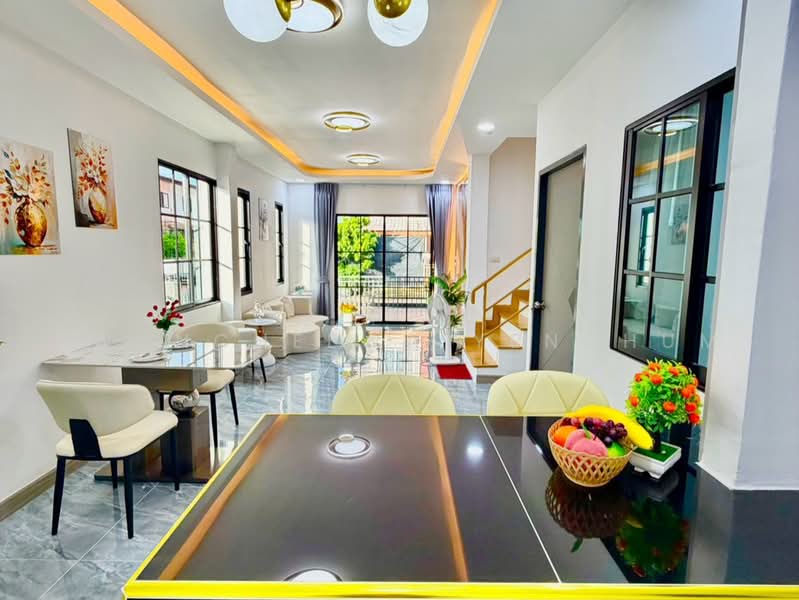 Phanason Villa 2 : พนาสนธิ์วิลล่า 2, กรุงเทพ, เขตมีนบุรี กรุงเทพมหานคร, มีนบุรี, กรุงเทพ, 85 ตร.ม., ทาวน์เฮ้าส์ ขาย, โดย Kwancheewa Yenchum, 500457399 - DDproperty.com