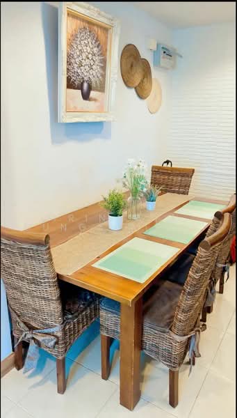 Supalai Park Ekkamai-Thonglor, Bangkok, Petchaburi Road, Bang Kapi, Huai Khwang, Bangkok, 2 Bedrooms, 82 sqm, Condo For Sale, by Trinnaya Dungsirisangthong, 500457402 - DDproperty.com