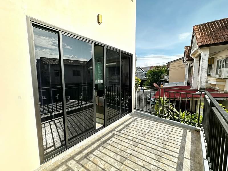 Pattrawan Chaiyapruk-Bangbuathong, Nonthaburi, Lahan, Bang Bua Thong, Nonthaburi, 5 Bedrooms, 110 sqm, Townhouse For Sale, by กรณวัสส์ กัณฑวัสส์วงส์, 500457405 - DDproperty.com