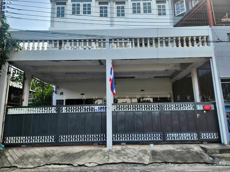 5-BR Townhouse, Bangkok, Bang Chak, Phra Khanong, Bangkok, 5 Bedrooms, 495 sqm, Townhouse For Sale, by Pemika Aukkaraleekul, 500457417 - DDproperty.com