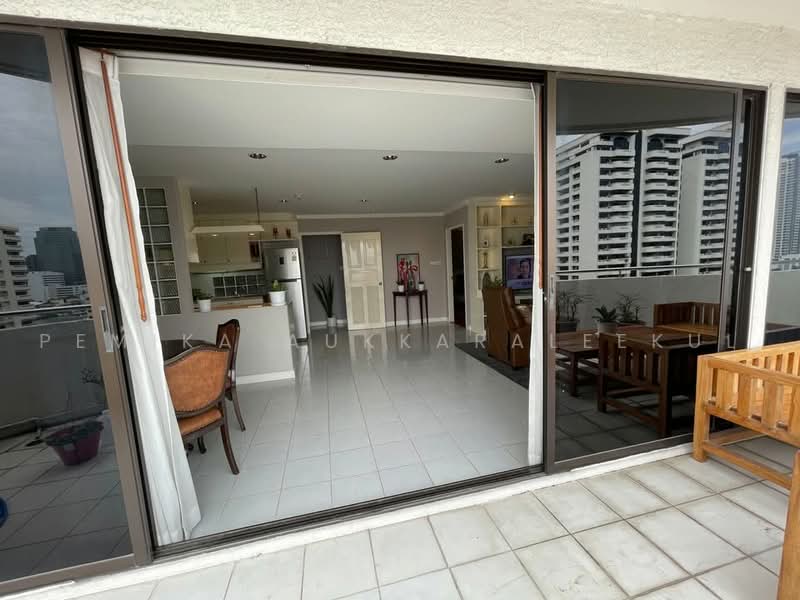 Supalai Place Sukhumvit 39, Bangkok, 175-179 Soi Sukhumvit 39 Sukhumvit Road, Khlong Tan Nua, Watthana, Bangkok, 2 Bedrooms, 142 sqm, Condo For Sale, by Pemika Aukkaraleekul, 500457423 - DDproperty.com