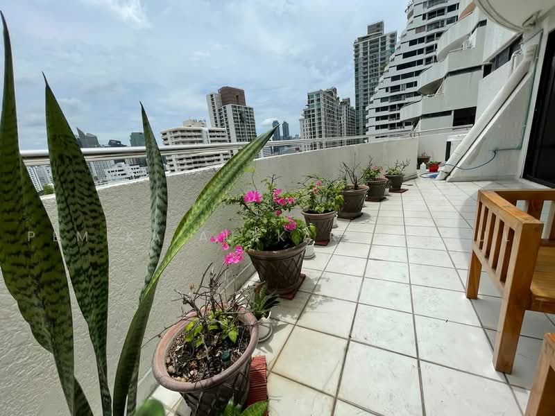 Supalai Place Sukhumvit 39, Bangkok, 175-179 Soi Sukhumvit 39 Sukhumvit Road, Khlong Tan Nua, Watthana, Bangkok, 2 Bedrooms, 142 sqm, Condo For Sale, by Pemika Aukkaraleekul, 500457423 - DDproperty.com