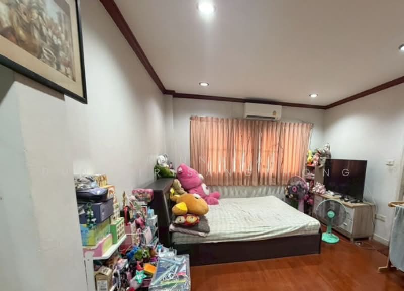 Royal Park Ville Suwinthawong : โรยัล ปาร์ค วิลล์ สุวินทวงศ์, กรุงเทพ, ถนนสุวินทวงศ์, ลำผักชี, หนองจอก, กรุงเทพ, 204 ตร.ม., บ้านเดี่ยว ขาย, โดย Trinnaya Dungsirisangthong, 500457452 - DDproperty.com