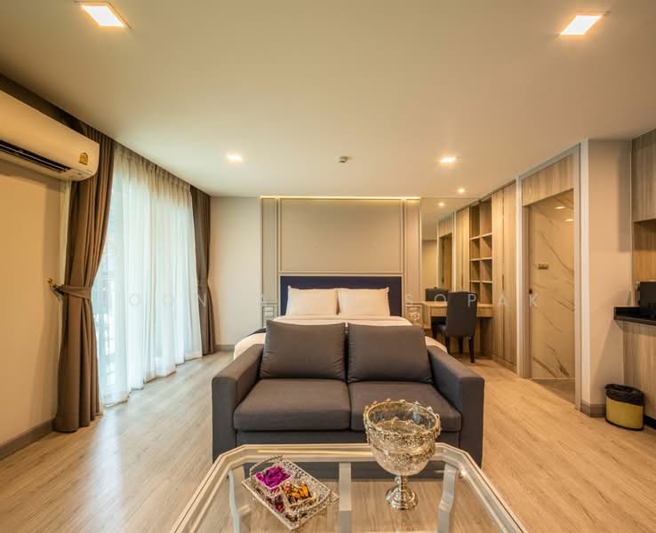 Chaidee Mansion, Bangkok, 75-7 Soi Sukhumvit 11, Khlongtoei Nua, Watthana, Bangkok, 1 Bedroom, 55 sqm, Apartment For Rent, by Boonraksa Sopak, 500457466 - DDproperty.com
