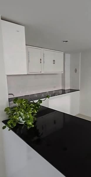 4-BR House, Bangkok, Khlong Kum, Bueng Kum, Bangkok, 4 Bedrooms, 275 sqm, Single Detached House For Rent, by Kanyapuk Tinanop, 500457469 - DDproperty.com