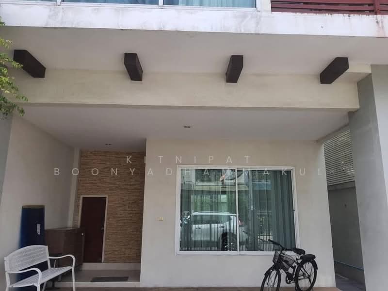 Thanapat Haus Sathorn - Narathiwas, Bangkok, Soi Chuen Chitrung, Nontri Road, Chong Nonsi, Yan Nawa, Bangkok, 3 Bedrooms, 200 sqm, Townhouse For Rent, by Kitnipat Boonyadhammakul, 500457472 - DDproperty.com