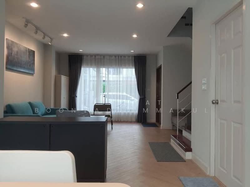 Thanapat Haus Sathorn - Narathiwas, Bangkok, Soi Chuen Chitrung, Nontri Road, Chong Nonsi, Yan Nawa, Bangkok, 3 Bedrooms, 200 sqm, Townhouse For Rent, by Kitnipat Boonyadhammakul, 500457472 - DDproperty.com
