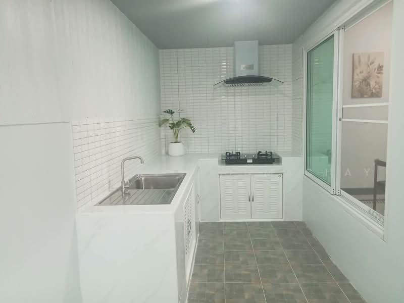 พรเทพ การ์เด้นวิลล์ 9, Chon Buri (Pattaya), Nong Pru, Bang Lamung (Pattaya), Chon Buri (Pattaya), 3 Bedrooms, 108 sqm, Townhouse For Sale, by Nahathai Boonmachay, 500457473 - DDproperty.com