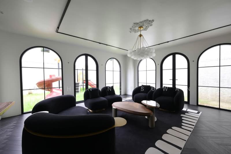 บ้านเดี่ยวระดับ Ultra Luxury ที่ดิน 259.6 ตารางวา 4–6 ห้องนอน วิวทะเลสาบ ขาย 140 ล้านบาท, นนทบุรี, บางตลาด, ปากเกร็ด, นนทบุรี, 1,505 ตร.ม., บ้านเดี่ยว ขาย, โดย Rachen Nopsuwan, 500457483 - DDproperty.com