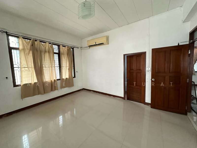 7-BR House, Bangkok, Bang Na Nuea, Bang Na, Bangkok, 7 Bedrooms, 720 sqm, Single Detached House For Rent, by Jakree Buajatturat, 500457493 - DDproperty.com
