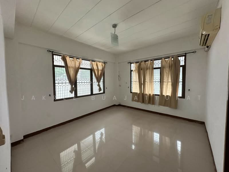 7-BR House, Bangkok, Bang Na Nuea, Bang Na, Bangkok, 7 Bedrooms, 720 sqm, Single Detached House For Rent, by Jakree Buajatturat, 500457493 - DDproperty.com