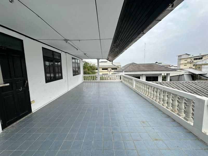 7-BR House, Bangkok, Bang Na Nuea, Bang Na, Bangkok, 7 Bedrooms, 720 sqm, Single Detached House For Rent, by Jakree Buajatturat, 500457493 - DDproperty.com