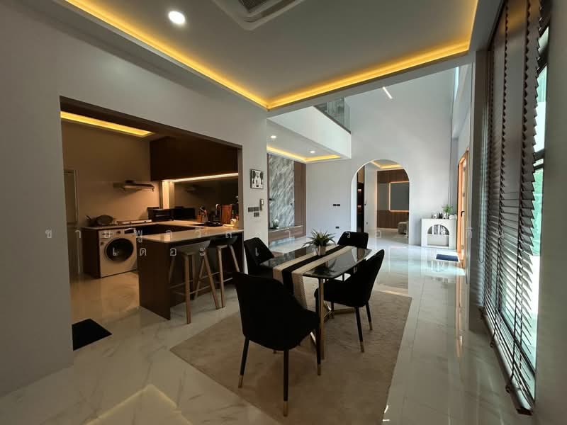 Luxury Pool Villa with Development Land for Sale The Cave Ville, Chon Buri (Pattaya), Bang Lamung, Bang Lamung (Pattaya), Chon Buri (Pattaya), 4 Bedrooms, 468 sqm, Villa For Sale, by คุณหมู, 500457526 - DDproperty.com