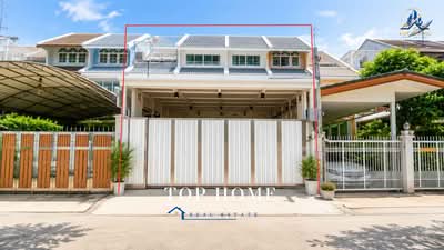 ขาย - ขายด่วน! ทาวน์โฮม 3.5 ชั้น รีโนเวทใหม่ทั้งหลัง ซอยสาธุประดิษฐ์ 40 ทำเลกลางเมือง พร้อมเข้าอยู่, กรุงเทพ