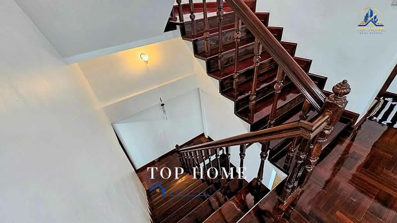 ขายด่วน! ทาวน์โฮม 3.5 ชั้น รีโนเวทใหม่ทั้งหลัง ซอยสาธุประดิษฐ์ 40 ทำเลกลางเมือง พร้อมเข้าอยู่, Bangkok, Bang Pong Pang, Yan Nawa, Bangkok, 5 Bedrooms, 220 sqm, Townhouse For Sale, by คุณเจ, 500457527 - DDproperty.com