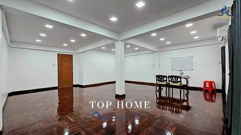 ขายด่วน! ทาวน์โฮม 3.5 ชั้น รีโนเวทใหม่ทั้งหลัง ซอยสาธุประดิษฐ์ 40 ทำเลกลางเมือง พร้อมเข้าอยู่, กรุงเทพ, บางโพงพาง, ยานนาวา, กรุงเทพ, 220 ตร.ม., ทาวน์เฮ้าส์ ขาย, โดย คุณเจ, 500457527 - DDproperty.com