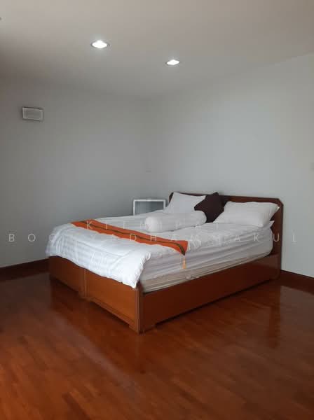 City Nest Apartment, Bangkok, Soi Sukhumvit 41, Khlong Tan Nua, Watthana, Bangkok, 3 Bedrooms, 225 sqm, Condo For Rent, by Kitnipat Boonyadhammakul, 500457553 - DDproperty.com