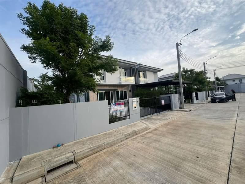 อินนิซิโอ สุขสวัสดิ์-ประชาอุทิศ ( Inizio Suksawat-Prachauthit ), สมุทรปราการ, ถนนประชาอุทิศ, ในคลองบางปลากด, พระสมุทรเจดีย์, สมุทรปราการ, 135 ตร.ม., บ้านแฝด ขาย, โดย คุณ ชุติกาญจน์ กล่ำแสง (เชอรี่), 500457555 - DDproperty.com