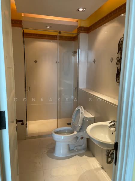 AGUSTON Sukhumvit 22, Bangkok, 140 Sukhumvit Road, Khlong Toei, Bangkok, 3 Bedrooms, 150 sqm, Condo For Rent, by Boonraksa Sopak, 500457563 - DDproperty.com